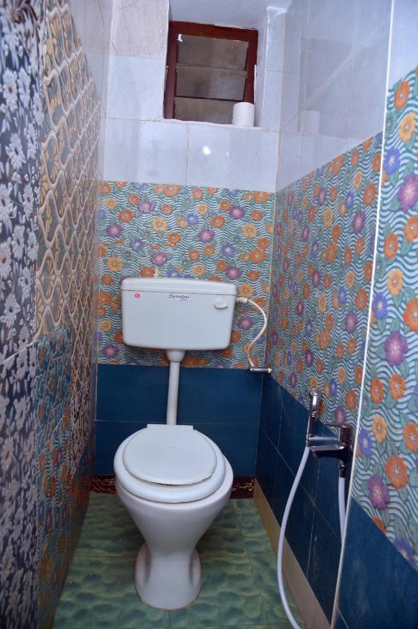 Cardiff Palace ポンディシェリ エクステリア 写真